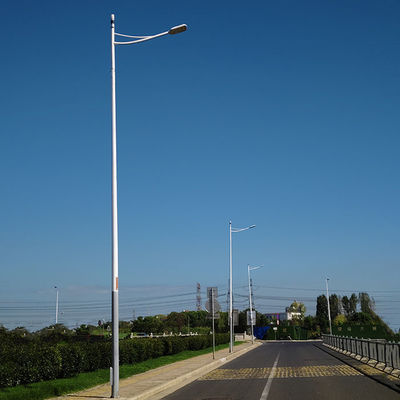 خرید Customizable Design Solar Street Light Pole Hot Dip Galvanized Steel For Outdoor Lighting Needs online manufacture