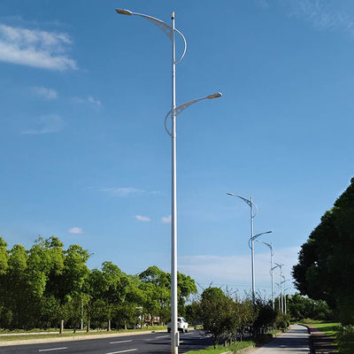 خرید Customizable Design Street Light Pole with Hot-Dip Galvanized Steel Material for Outdoor online manufacture
