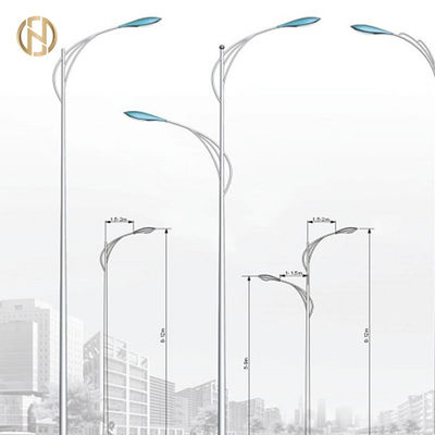 خرید High Precision Street Lamp Pole 6 - 12M Height With Various Design online manufacture