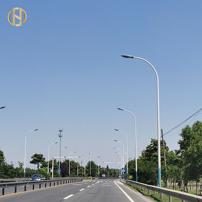خرید 6 - 15M Street Light Pole Anti Corrosion  Steel Light Pole With Various Design online manufacture