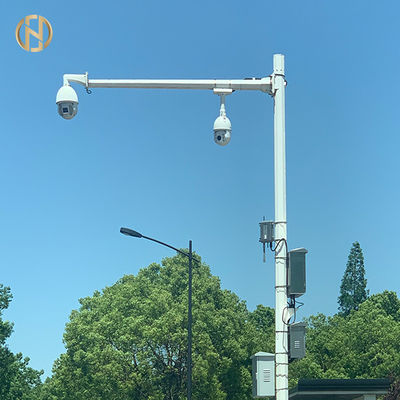 خرید 10m Q235 Traffic CCTV Camera Pole Galvanized Single Arm For Monitoring online manufacture